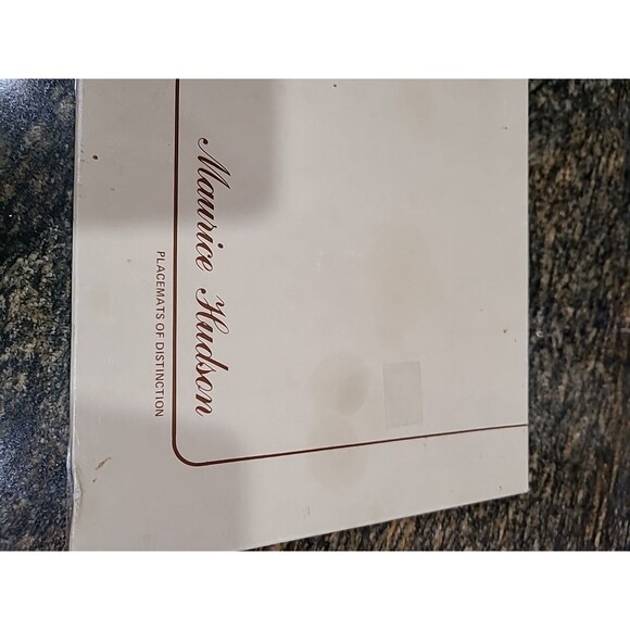 Maurice Hudson Tablemats Cork Back Placemats Melbourne Box of 6 Blk/wht Cities - Picture 7 of 10